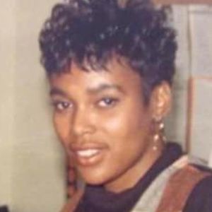 Meet your Posher, Earlene